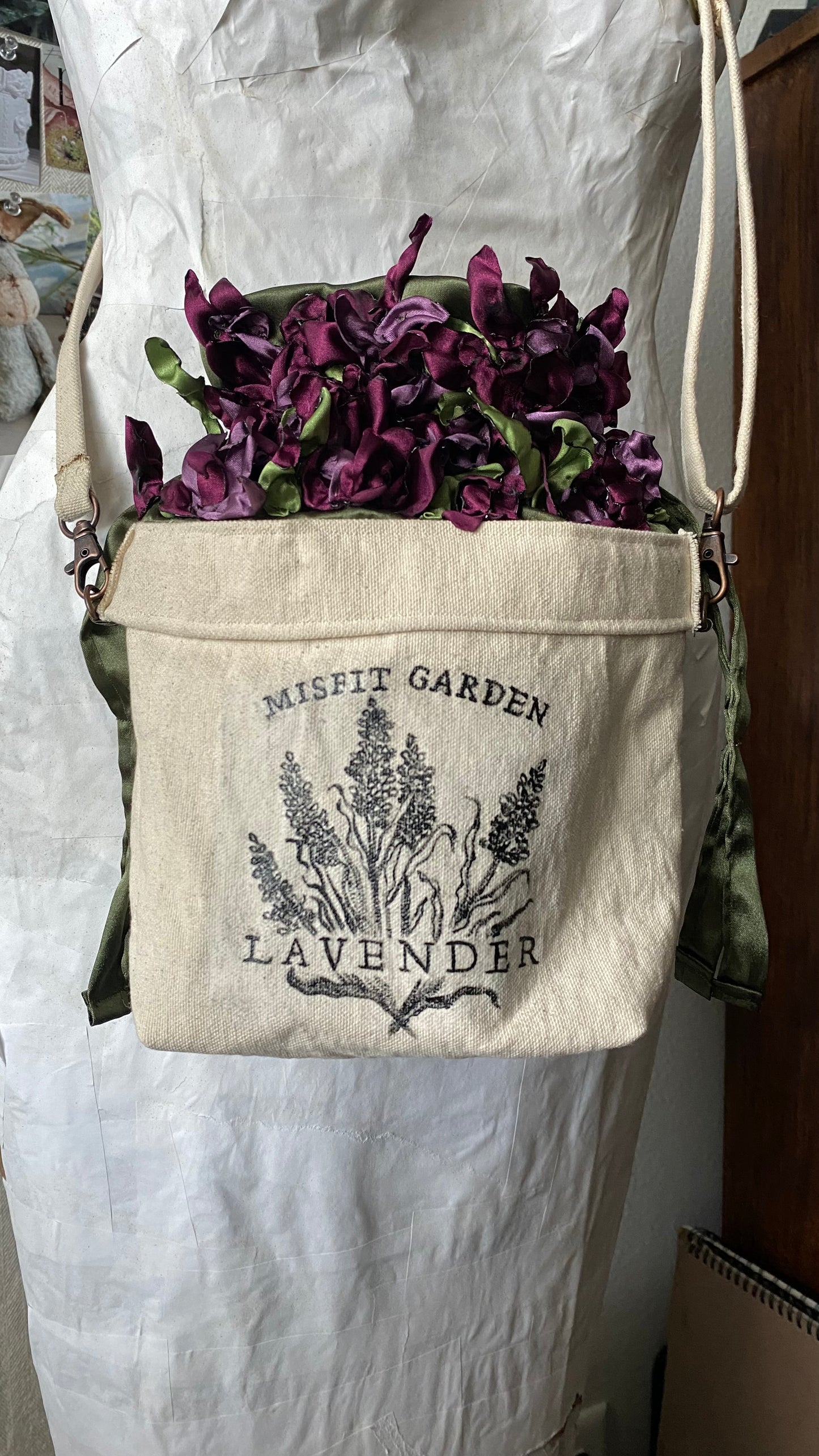 Wilted Floral Handmade Drawstring Tote Purse | Misfit Garden collection